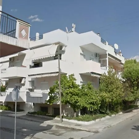 Epavlis * Néa Péramos