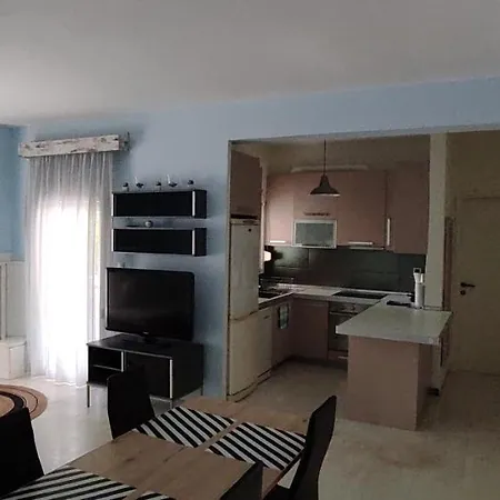 Epavlis Néa Péramos