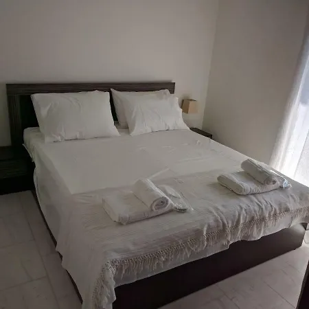 Epavlis Apartment